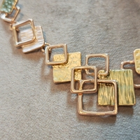 Дамска колиета