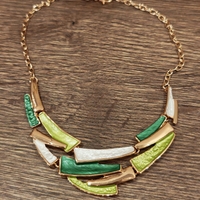 Дамско колие