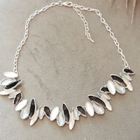 Дамско колие