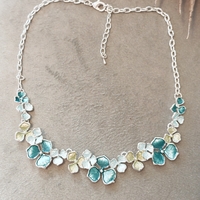 Дамско колие