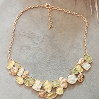 Дамска колиета