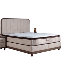 Тапицирано легло RETRO  - VOOLA