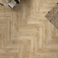 Ламиниран паркет Дъб Орпеса АC5/32 - 8мм рибя кост / 63266