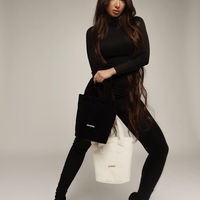 LE MUSE BOUCLÈE BLACK