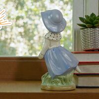 Порцеланов Сувенир (1111325)