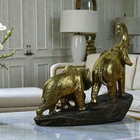 Семейство Слонове (4342860)