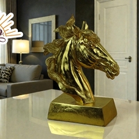 Златен Кон (7768472)