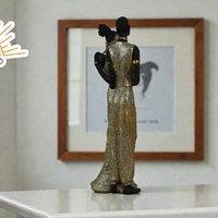 Чернокожи в злато (4769264)