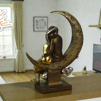 Любов на Луната (4962758)