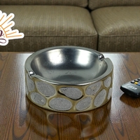 Алуминиев Пепелник (3859373)