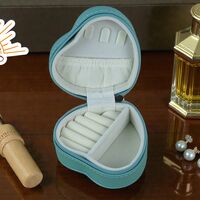 Кутия за бижута (8847118)