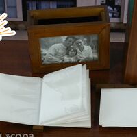 Дървен фотоалбум (4759370)