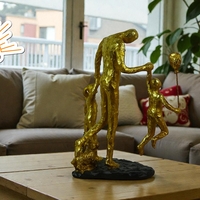 Бащина Любов (7757384)