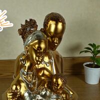 Влюбени с бебе (032548)