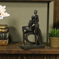 Мъж дава любов на жена (3215432)