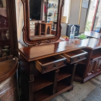 Класически шкаф конзола с огледало