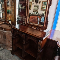 Класически шкаф конзола с огледало