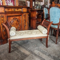 Елегантна класическа пейка