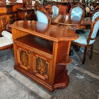 Италианско ТВ шкафовче комода