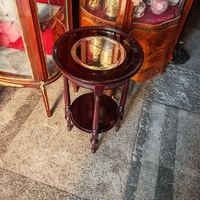 Антикварна помощна масичка