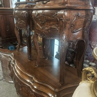 Луксозен комплект Бомбе масив, скрин с две нощни шкафчета