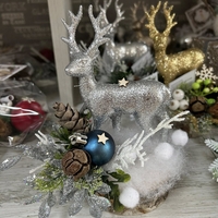 Коледен елен на пънче