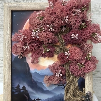 Розово дърво и луна