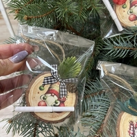 КЪСМЕТИ кръгли