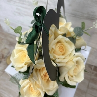 Рози шампанско в черно сърце