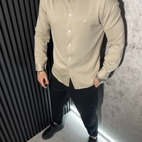 Спортно-Елегантна Риза с Вталена Кройка в Карамелен Цвят