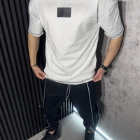 Тениска с Гумено Лого и Надпис