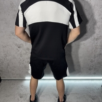 Къс Екип в Черен Цвят с Бели Акценти