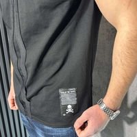 Тениска с Декоративни Кантове в Черно