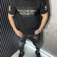 Тениска с Надписи в Черен Цвят