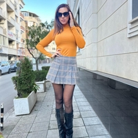 Блуза с висока яка — Горчица