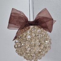 Ръчна коледна топка от стъклени кристали с панделка