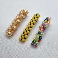 Фиба със стъклени кристали