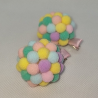 Ръчно изработени помпони на фиба