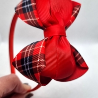 Диадема с коледна панделк