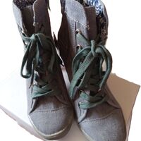 Сиви боти –35№ модел italia