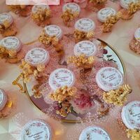 Медени съкровища с тюл