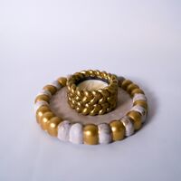 Комплект свещник с кръгла бъбъл поставка от еко смола | Ръчна изработка