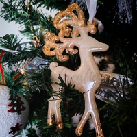 Коледен елен от епоксидна смола – ръчно изработена празнична декорация