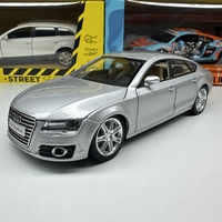 Метална кола с отварящи се врати и капаци MSZ Audi A7 1:24