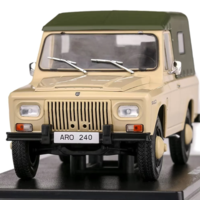 Метална кола ARO 240 Beige and Green - 1978 - Hachette 1:24