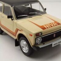 Метална кола Lada Niva 5000 Beige 1980 - WHITE BOX 1:24