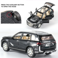 Метална кола с отварящи се врати капаци светлини и звуци BMW X7 1:24