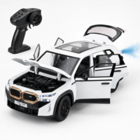 Метален джип BMW XM 1:24 с радиоконтрол