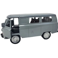 Метална кола с отварящи се врати капаци светлини и звуци UAZ 452 1:18