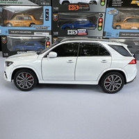 Метална кола с отварящи се врати, светлини и звуци Mercedes-Benz GLE 350 SUV 1:24